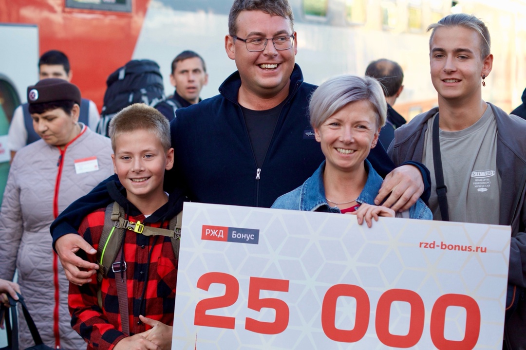 Проводники Российских студенческих отрядов в этом году перевезли 10 миллионов пассажиров!