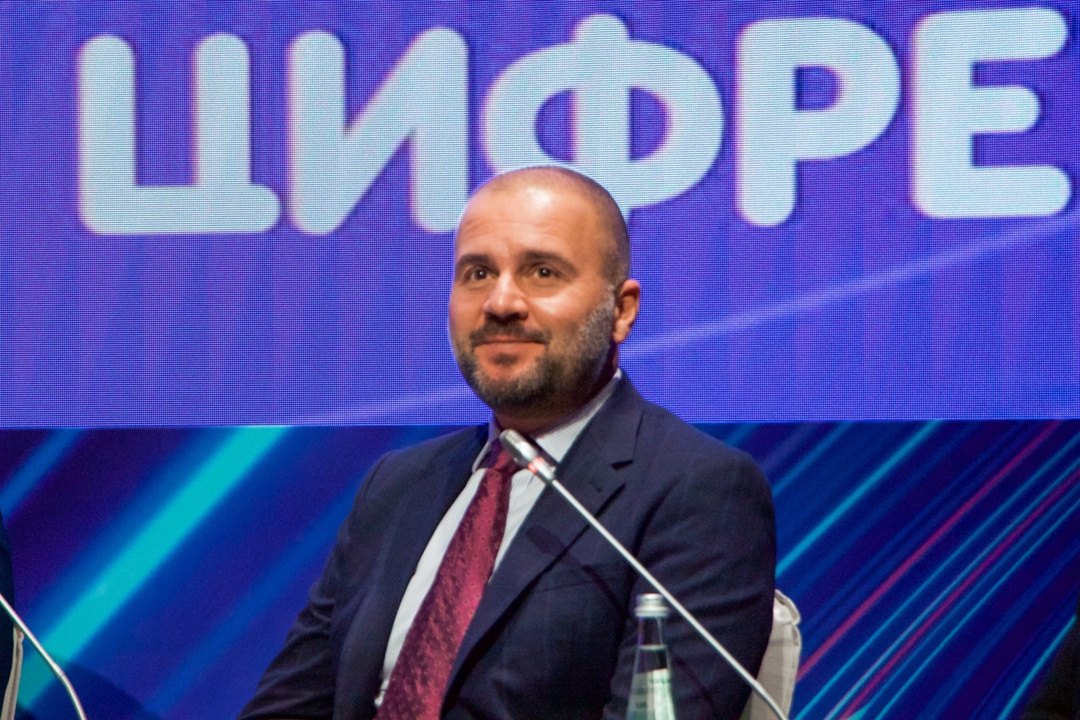 Цифровизация работает на нас! Заместитель гендиректора по информационным технологиям FESCO Дмитрий Суровец рассказал о наших инновационных решениях на форуме…