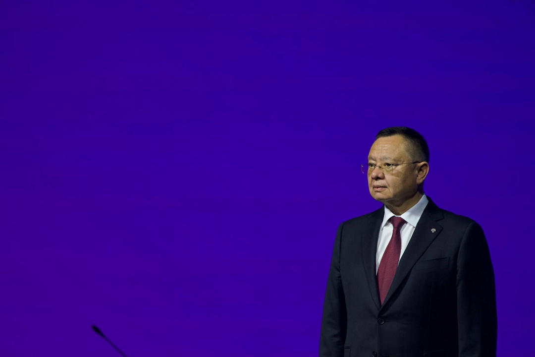 Министр строительства и ЖКХ РФ Ирек Файзуллин выступил на пленарном заседании ХII Международной строительной выставки 100+ TechnoBuild