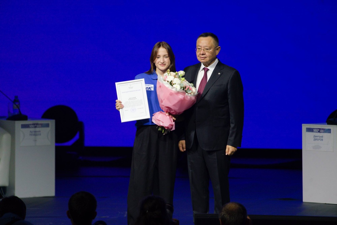 Министр строительства и ЖКХ РФ Ирек Файзуллин выступил на пленарном заседании ХII Международной строительной выставки 100+ TechnoBuild