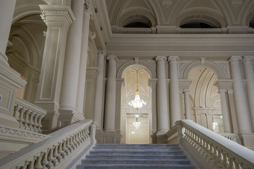 Летом 2025 года в Санкт-Петербурге успешно завершилась реконструкция Консерватории имени Н.А. Римского-Корсакова.