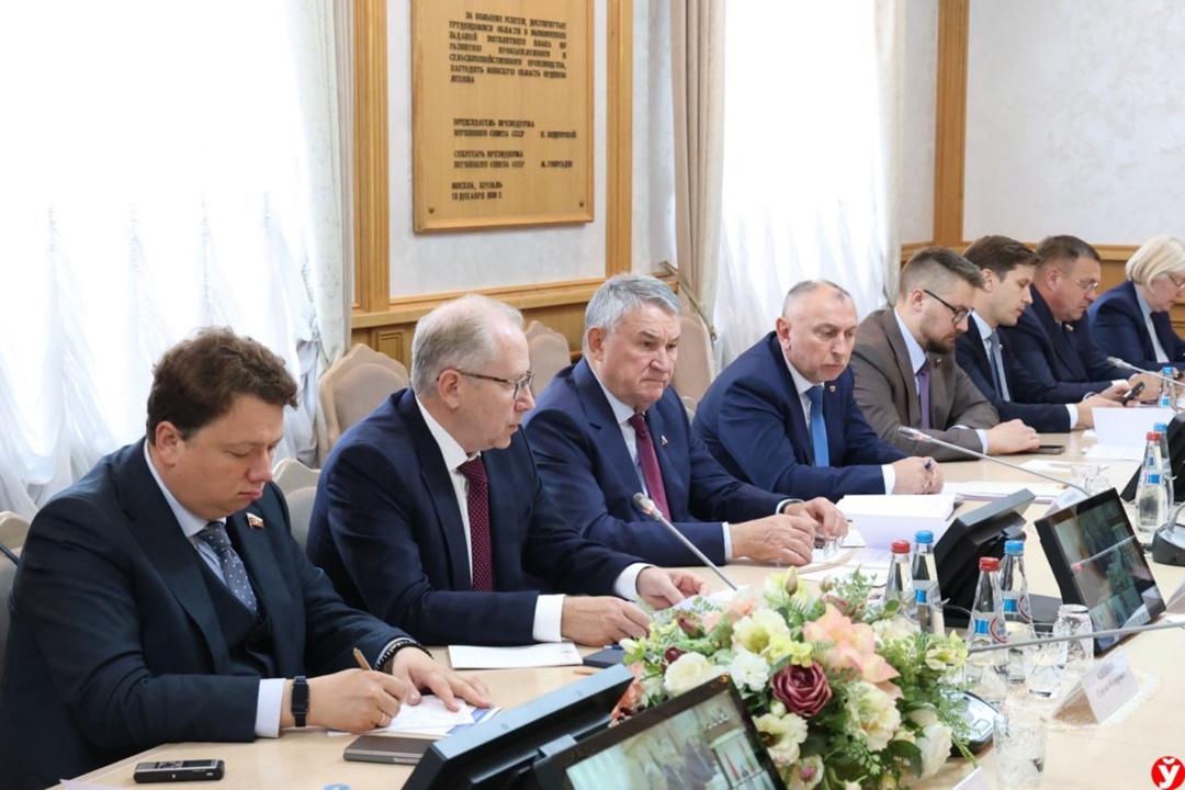 Юрий Воробьёв и Владислав Татаринович провели заседание российско-белорусской Межпарламентской комиссии по межрегиональному сотрудничеству