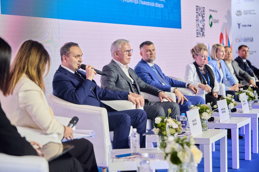 Участники VI международной выставки-конференции ParkSeason EXPO 2025 обсудили лучшие практики создания комфортной городской среды