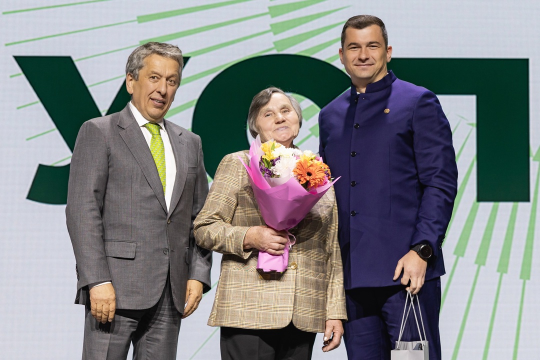 Заряжаем будущее вместе! По доброй традиции провели церемонию награждения «Энергия успеха». В тёплой, почти семейной обстановке мы чествовали порядка 100…