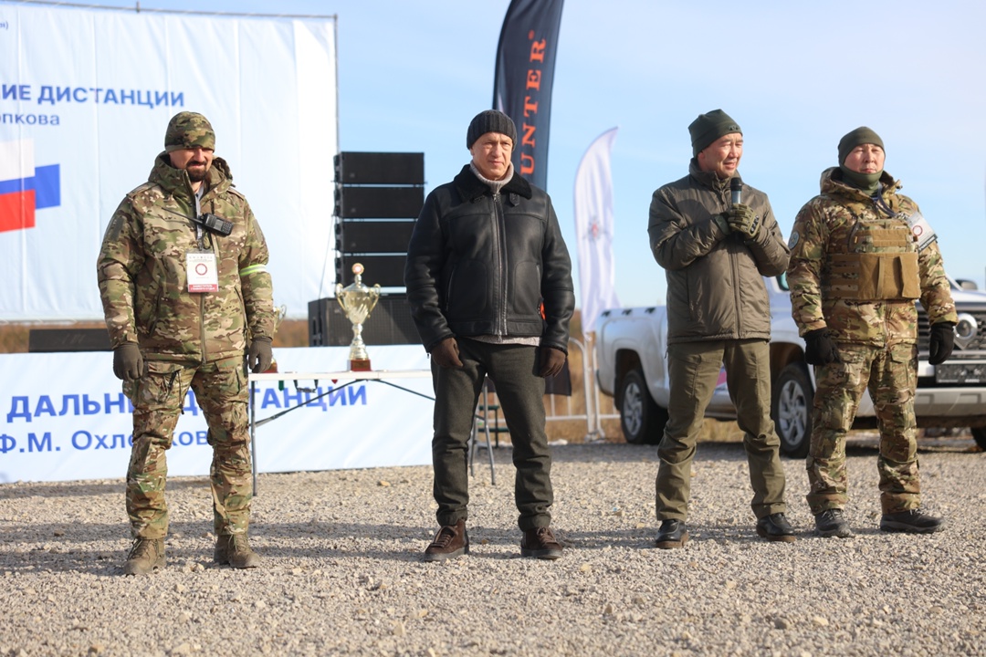 Юрий Трутнев поприветствовал участников Всероссийского турнира по стрельбе на дальние дистанции памяти Героя Советского Союза Федора Матвеевича Охлопкова в…