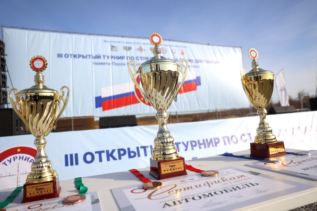 Юрий Трутнев поприветствовал участников Всероссийского турнира по стрельбе на дальние дистанции памяти Героя Советского Союза Федора Матвеевича Охлопкова в…