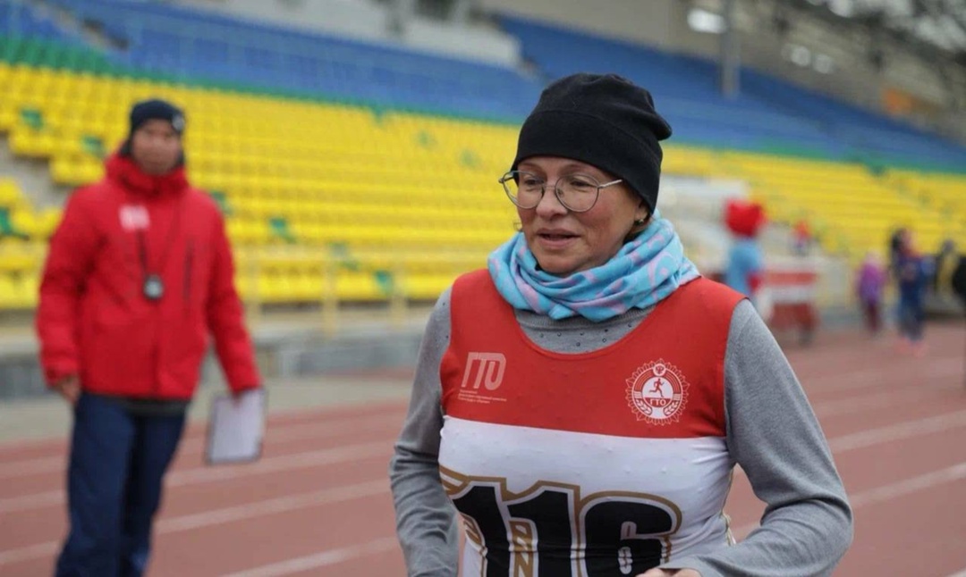 Лучшие в регионе Нефтяники ЛУКОЙЛа из Западной Сибири — победители регионального этапа спортивного фестиваля на силу, выносливость и скорость.