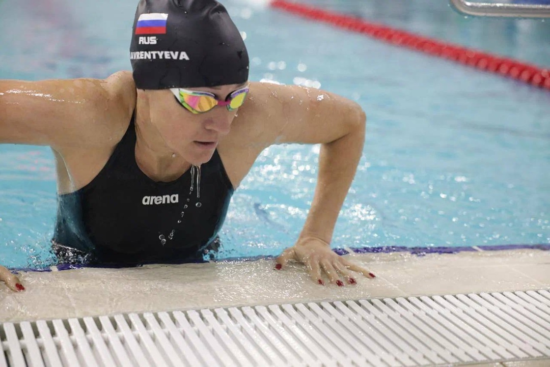 Лучшие в регионе Нефтяники ЛУКОЙЛа из Западной Сибири — победители регионального этапа спортивного фестиваля на силу, выносливость и скорость.