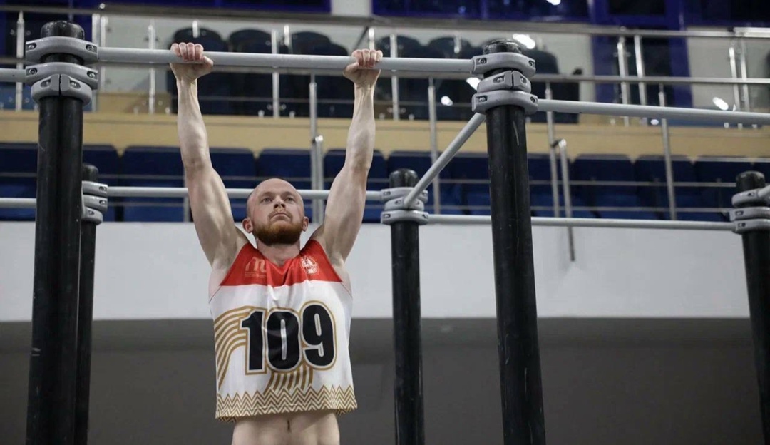 Лучшие в регионе Нефтяники ЛУКОЙЛа из Западной Сибири — победители регионального этапа спортивного фестиваля на силу, выносливость и скорость.