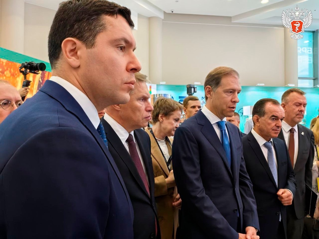 Михаил Мурашко: Раньше говорили о фармэкономике, сейчас более целесообразно говорить об экономике в целом