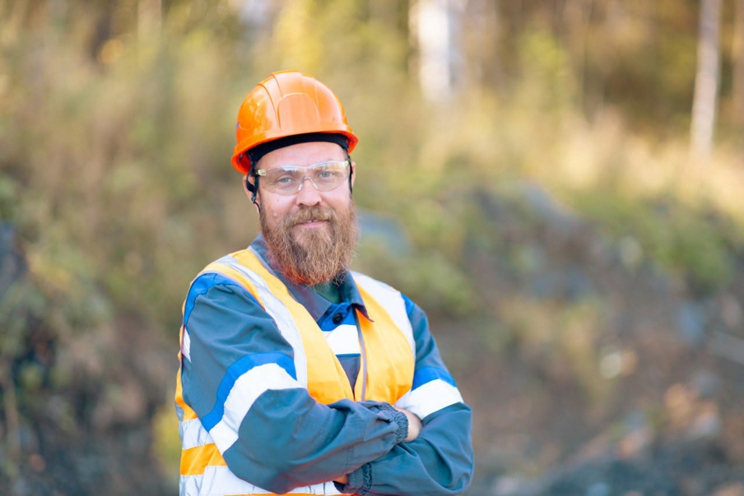 Когда экипаж – одна команда! Сегодня мы расскажем вам о бригадире машинистов экскаватора разреза «Коксовый» Иване Черепанове