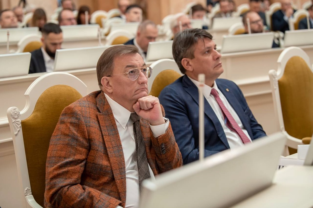 Глава Минобрнауки Валерий Фальков выступил на пленарной сессии «Стратегические приоритеты Российской Федерации в Арктике» в Санкт-Петербурге.