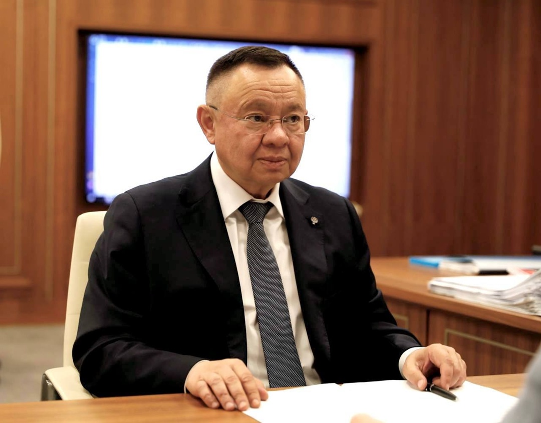 Глава Минстроя России Ирек Файзуллин провел рабочую встречу с Главой ДНР Денисом Пушилиным