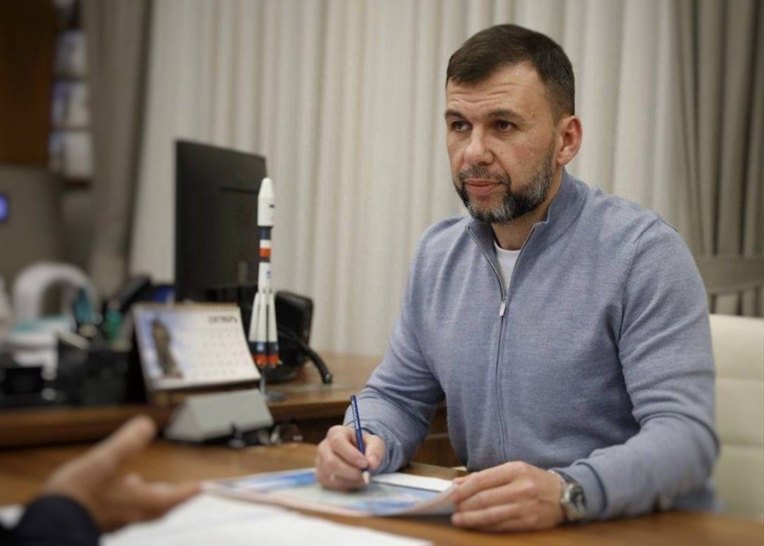 Глава Минстроя России Ирек Файзуллин провел рабочую встречу с Главой ДНР Денисом Пушилиным