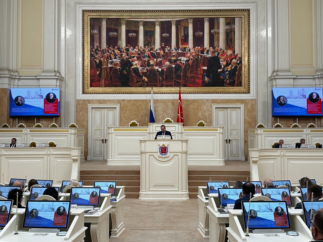 Россия создает Трансарктический транспортный коридор