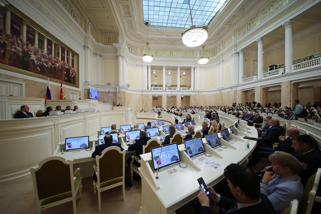 Россия создает Трансарктический транспортный коридор