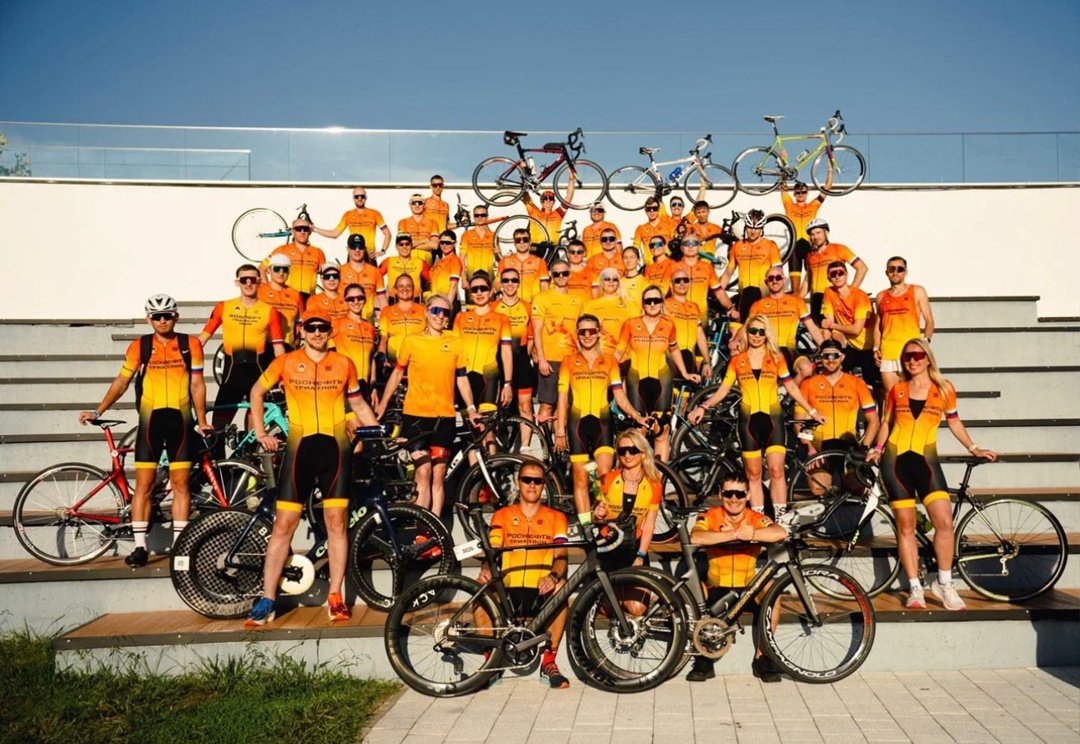 Железные люди «Роснефти» Более 6 000 участников, тысячи зрителей и борьба на пределе возможностей — команда «Роснефть Триатлон» вошла в число сильнейших на…