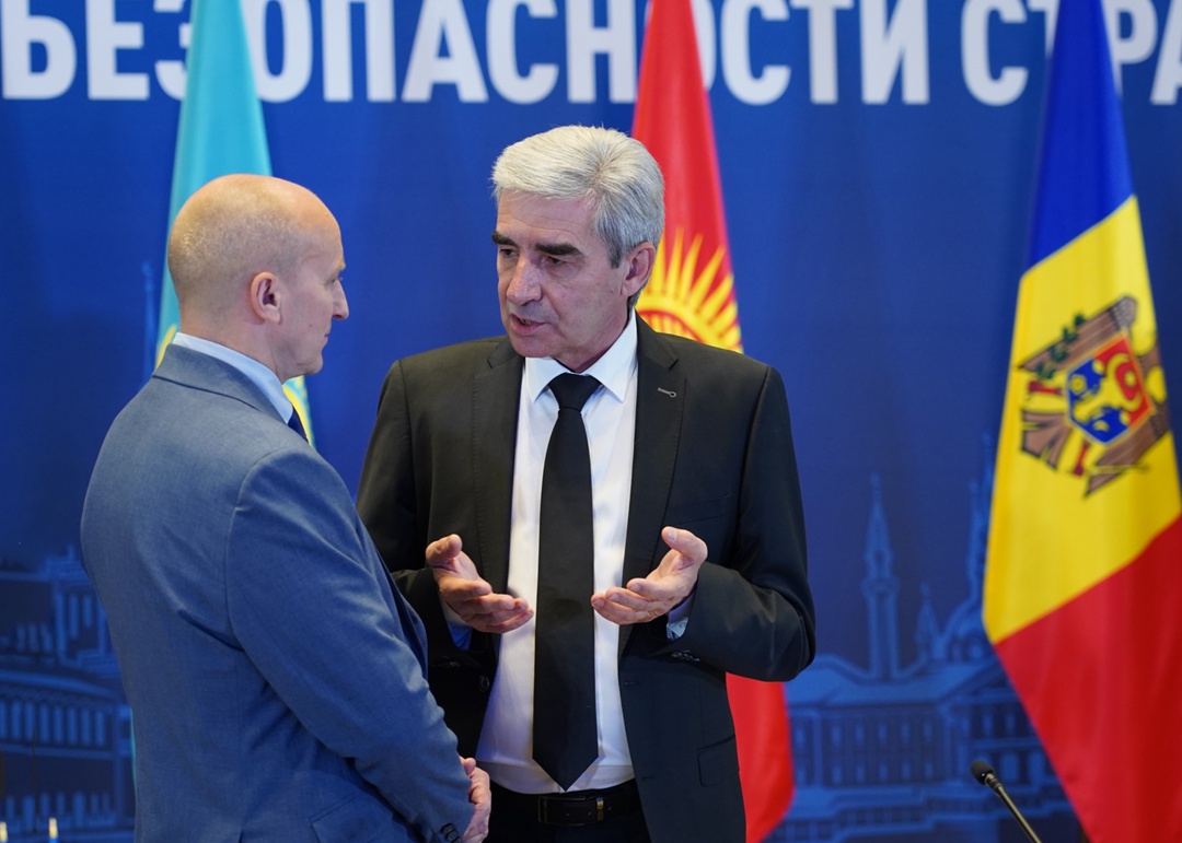 В рамках работы XXIII заседания Международного совета по промышленной безопасности руководители делегаций надзорных ведомств стран СНГ поделились информацией…