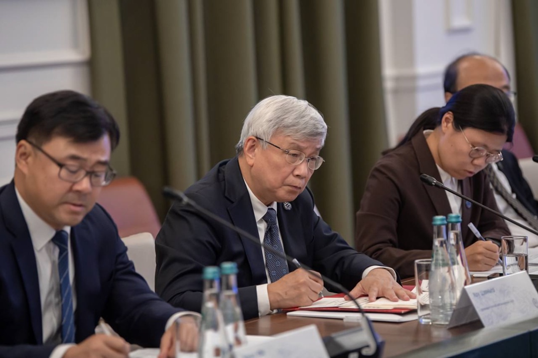 Валерий Фальков провел встречу с президентом Китайской академии наук Хоу Цзяньгоу.