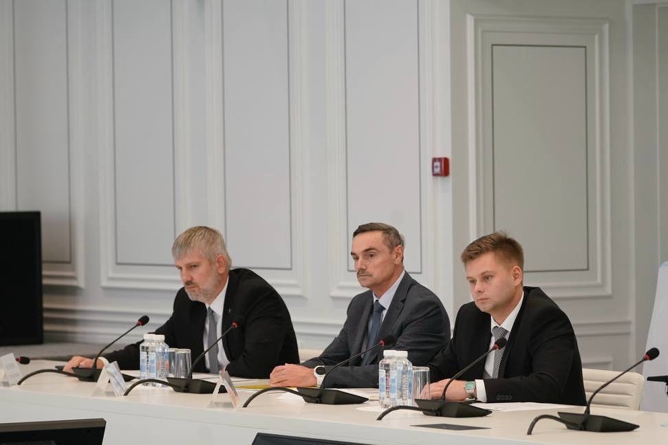 Глава Минстроя России Ирек Файзуллин провел заседание межведомственной рабочей группы по реализации мероприятий по объекту капитального строительства «ФГБУК…