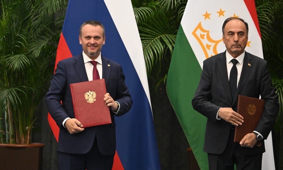 Глава Минтранса Андрей Никитин принял участие во встрече президентов России и Таджикистана Владимира Путина и Эмомали Рахмона