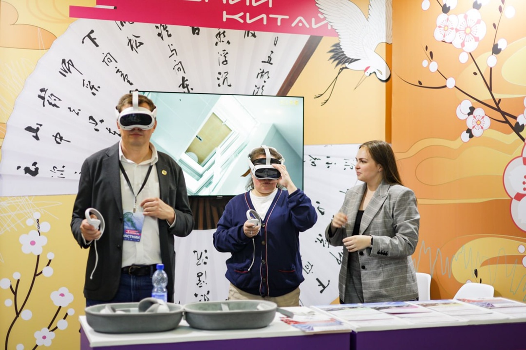 Дмитрий Чернышенко направил приветствие участникам фестиваля «Наука 0+»