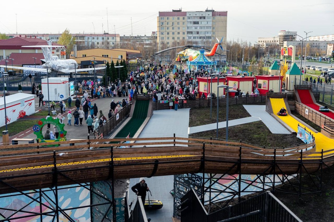 Новый центр развлечений При поддержке ЛУКОЙЛа в Усинске открылся круглогодичный парк аттракционов «Мультидром».