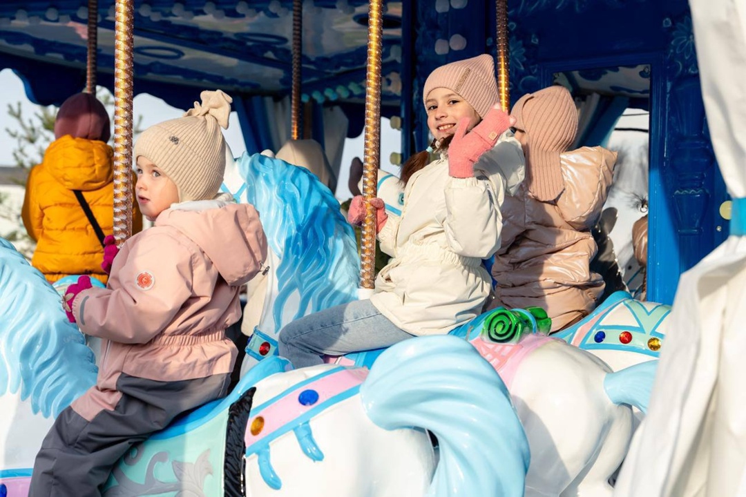 Новый центр развлечений При поддержке ЛУКОЙЛа в Усинске открылся круглогодичный парк аттракционов «Мультидром».