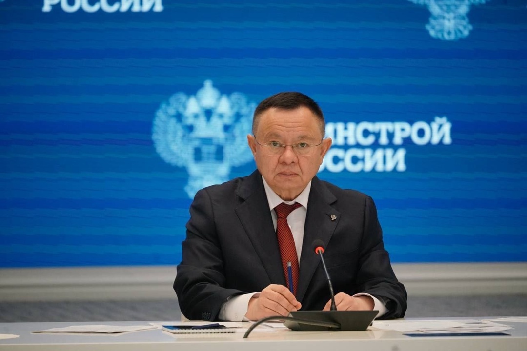 В Минстрое России прошло еженедельное оперативное совещание под председательством Министра строительства и ЖКХ РФ Ирека Файзуллина
