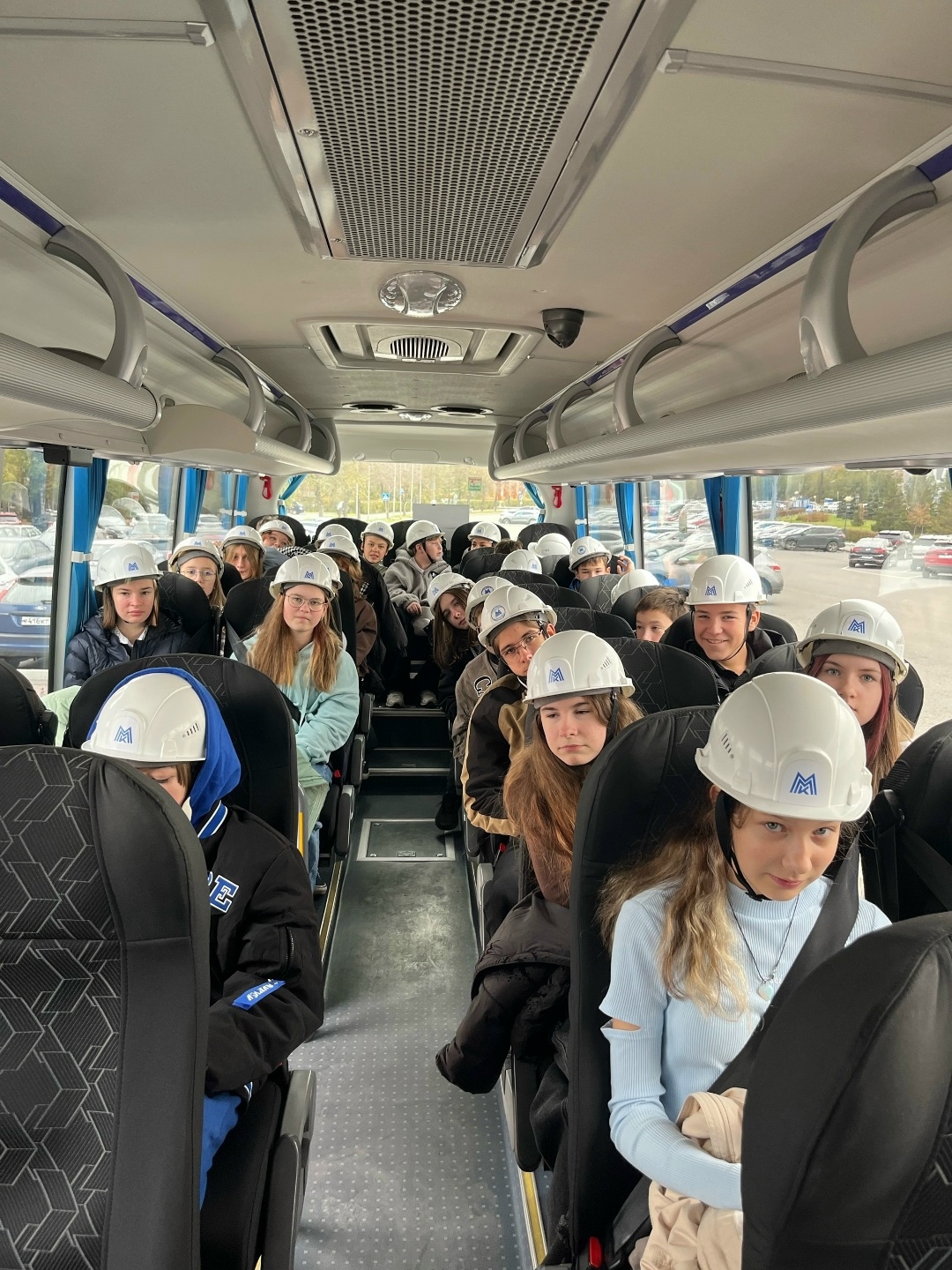 Профкомбинаториум в действии Обучающиеся 7Б класса посетили одно из мероприятий профориентационного проекта «Профкомбинаториум», который реализуется при…