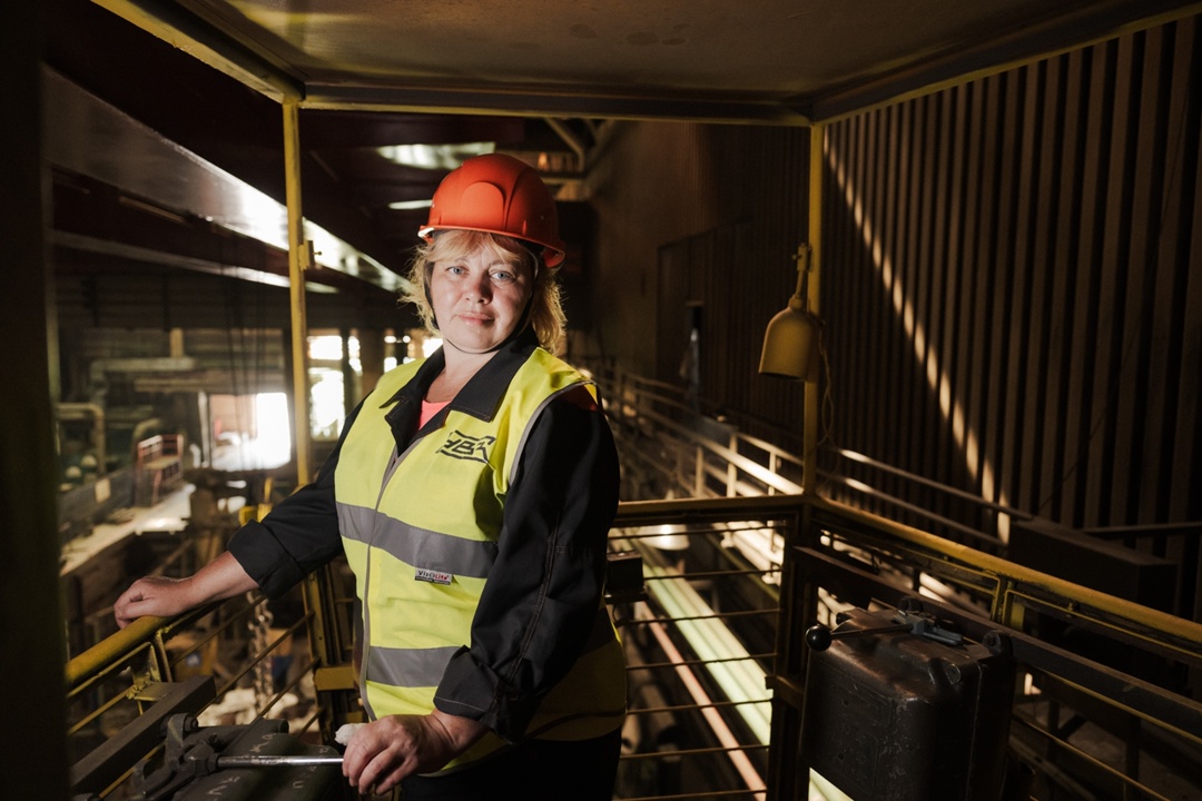 89 лет Уралвагонзаводу! В октябре 1936 года с конвейера вагоносборочного корпуса нижнетагильского предприятия сошли первые большегрузные полувагоны.