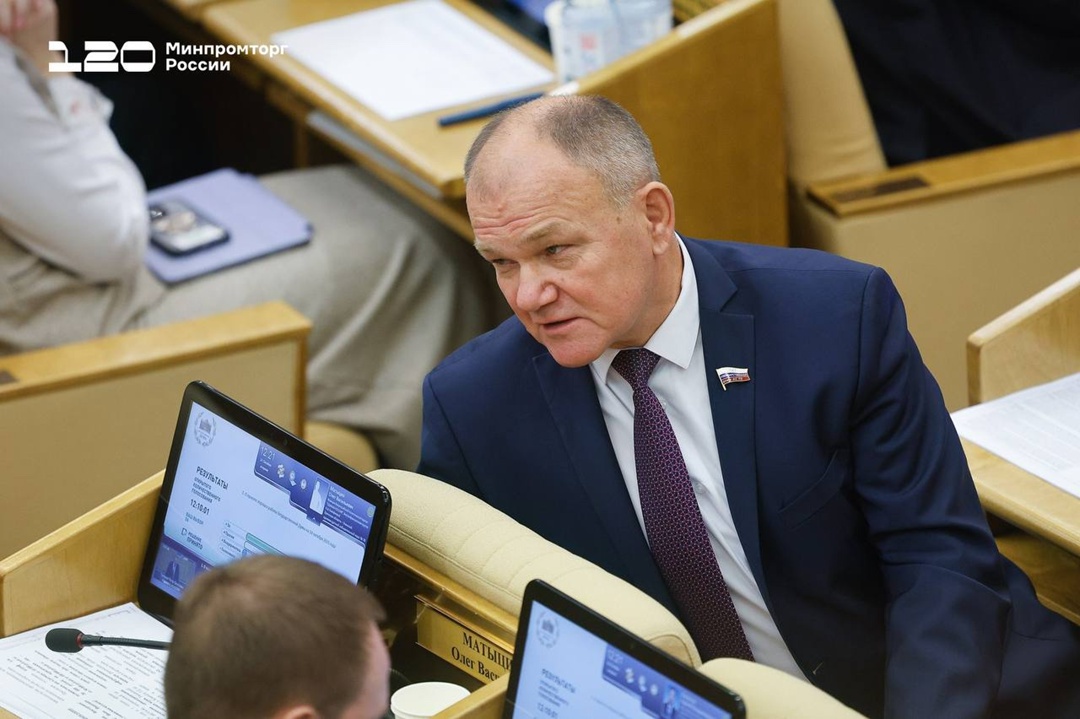 Антон Алиханов выступил с докладом на Правительственном часе в Государственной Думе