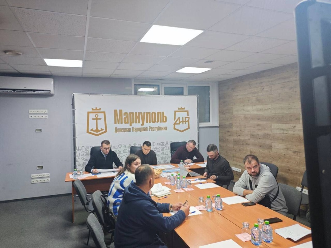 Представители Минстроя России в ДНР обсудили развитие региона