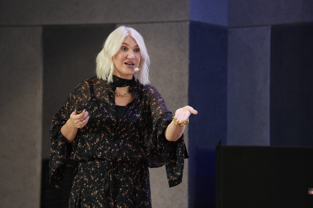 Как ИИ, мода и нейронаука меняют допобразование