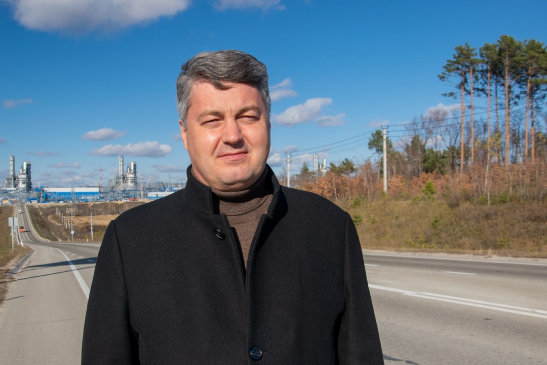 КАДРЫ ДЛЯ АМУРСКОГО ГПЗ БУДУТ ГОТОВИТЬ В ДАЛЬНЕВОСТОЧНОМ УНИВЕРСИТЕТЕ ПУТЕЙ СООБЩЕНИЯ