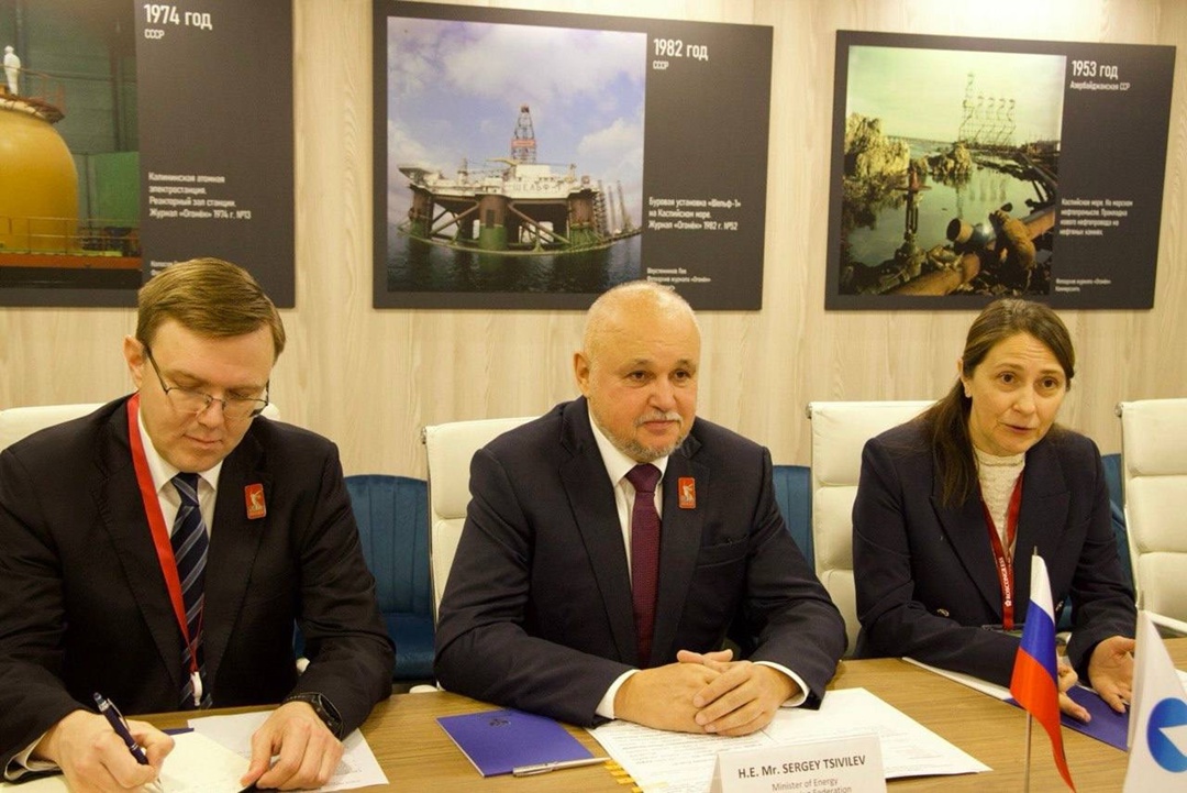 Сергей Цивилев провел рабочую встречу с Генеральным секретарем ФСЭГ Мохаммедом Хамелем «на полях» РЭН-2025