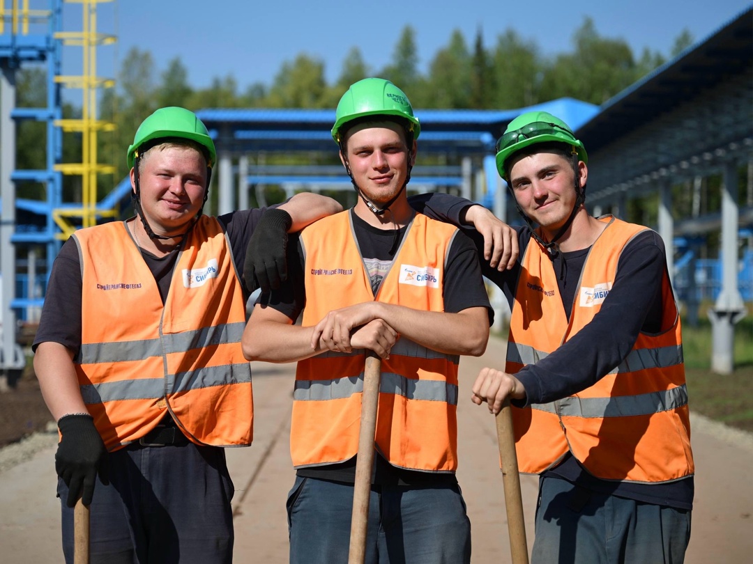 В вузах Росжелдора подвели итоги третьего трудового семестра