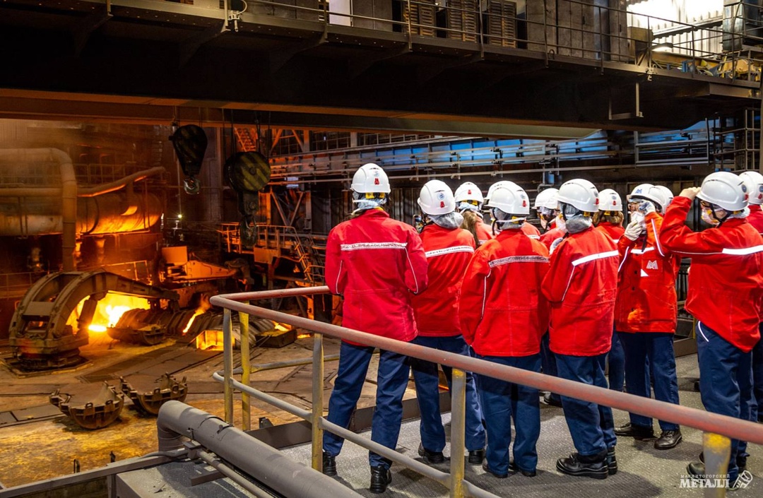 За чистый город — вместе с ММК В Магнитогорске прошёл первый слёт юных экологов Челябинской области. Встречу провели в Академическом лицее имени В