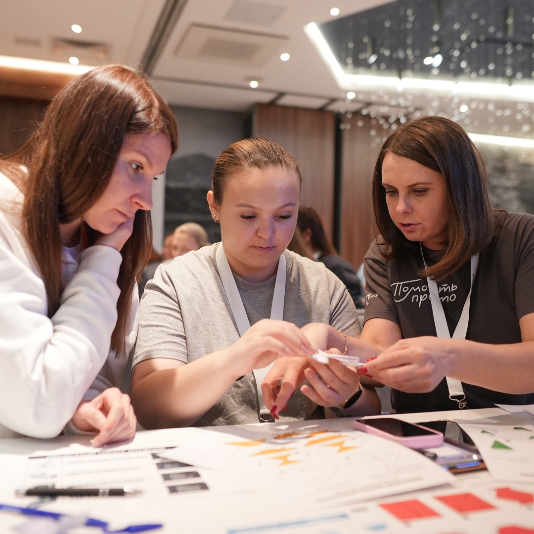 Угадайте, где мы сегодня? Подсказка: здесь тайга сливается с горами, а река величаво течет мимо мегаполиса