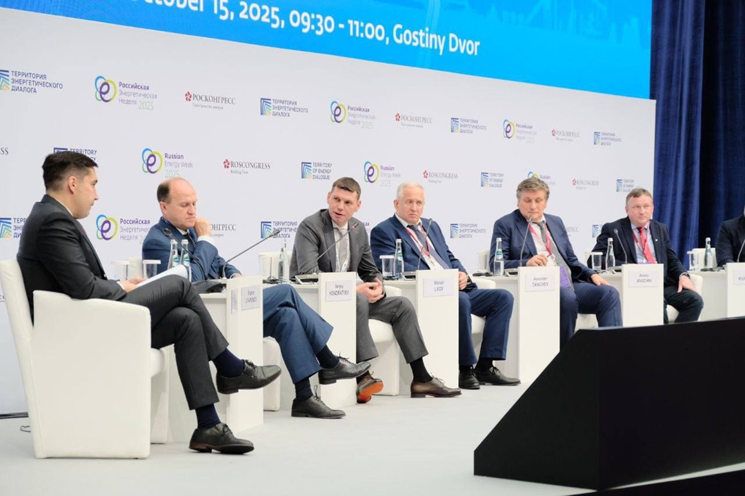 Продолжился первый день форума дискуссией на конференции «Территория энергетического диалога», где обсуждалась адаптация рынка электротехнического оборудования…