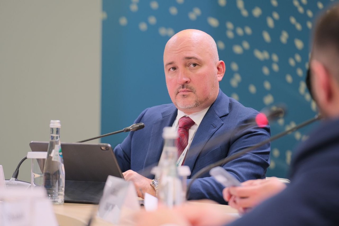 РусГидро провело на #РЭН2025 спецсессию «Импортозамещение. Новый ИТ-образ энергетических компаний».