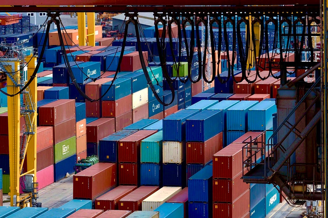 Опережая рынок Глобал Портс, стивидорный холдинг ГК «Дело», подвёл операционные итоги III квартала и 9 месяцев 2025 года.