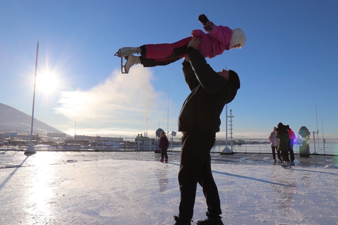 Единственная в мире плавучая атомная станция «Академик Ломоносов» объявляет ледовый сезон открытым