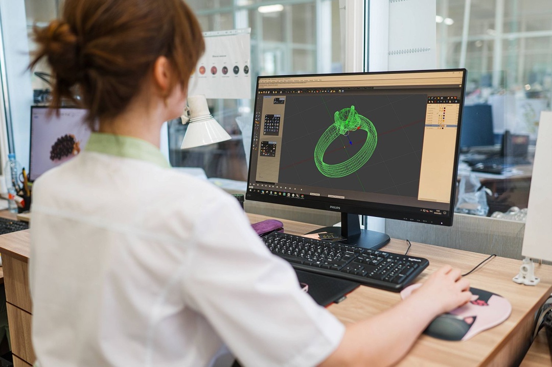 Янтарный комбинат Ростеха впервые изготовит украшение, созданное ИИ