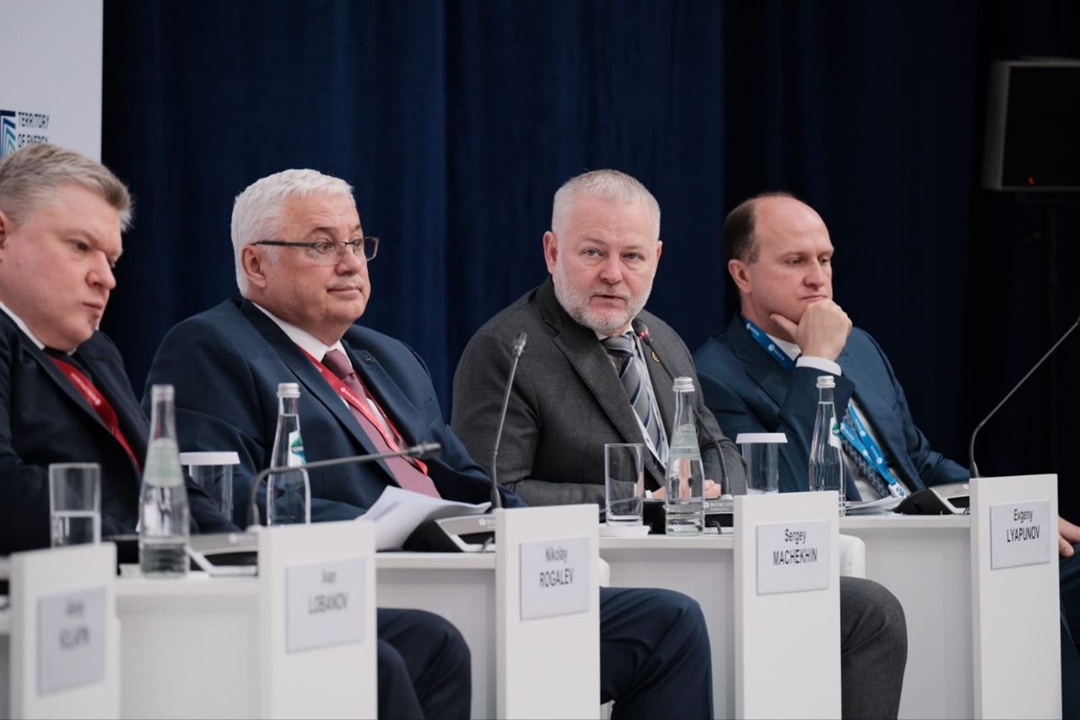 ️РусГидро продолжает участвовать в мероприятиях #РЭН2025