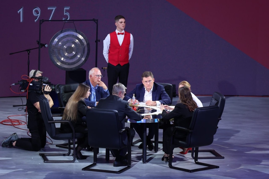 Александр Новак принял участие в Молодежном дне Российской энергетической недели.