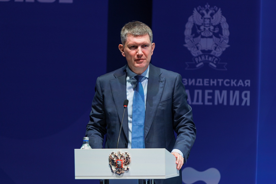 Максим Решетников: Устойчивость экономики зависит от эффективности взаимодействия с регионами.