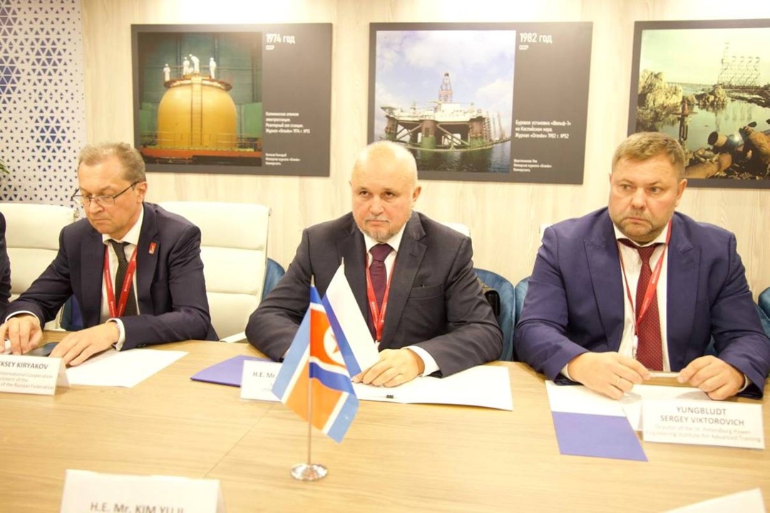 Сергей Цивилев встретился с Министром электроэнергетической промышленности КНДР Ким Ю Иром