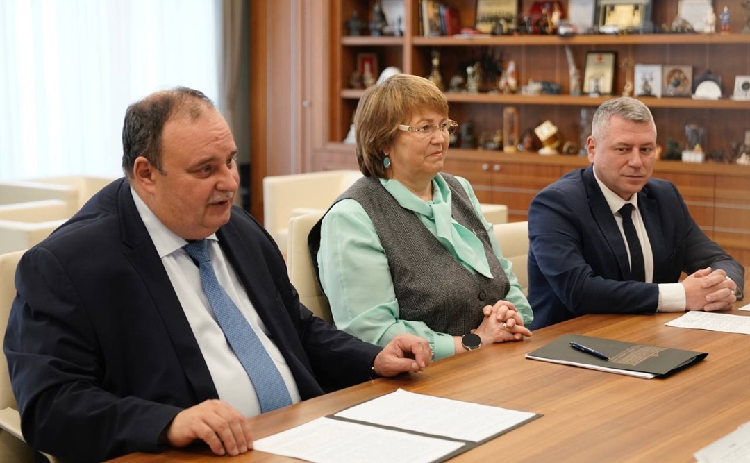 Минстрой России и Финансовый университет при Правительстве РФ развивают стратегическое партнерство в подготовке кадров