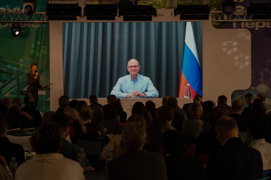 Валерий Фальков: Освоение программ социогуманитарного ядра будет вести к формированию осознанного патриотизма и критического мышления.